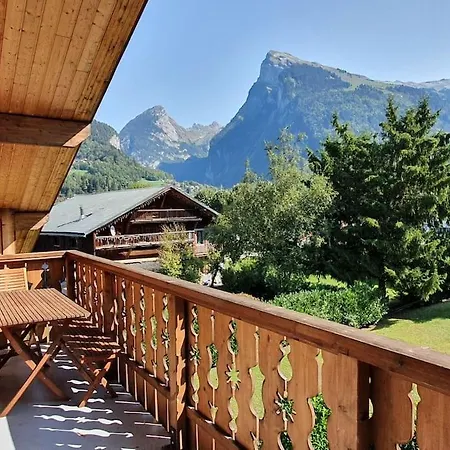C11, 72m2, 3 Bedrooms, Next To The Lift